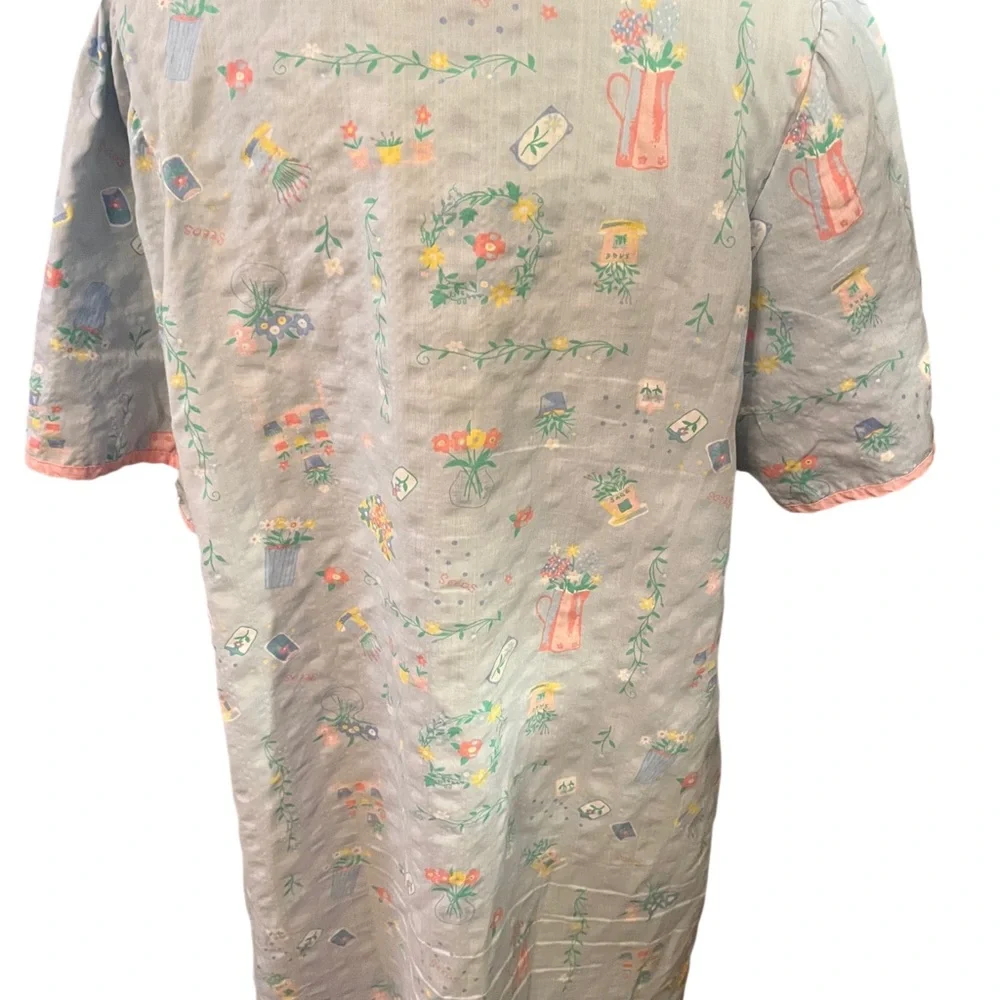 Vintage Garden Patterned Button-Up Robe - Picture 3 of 5